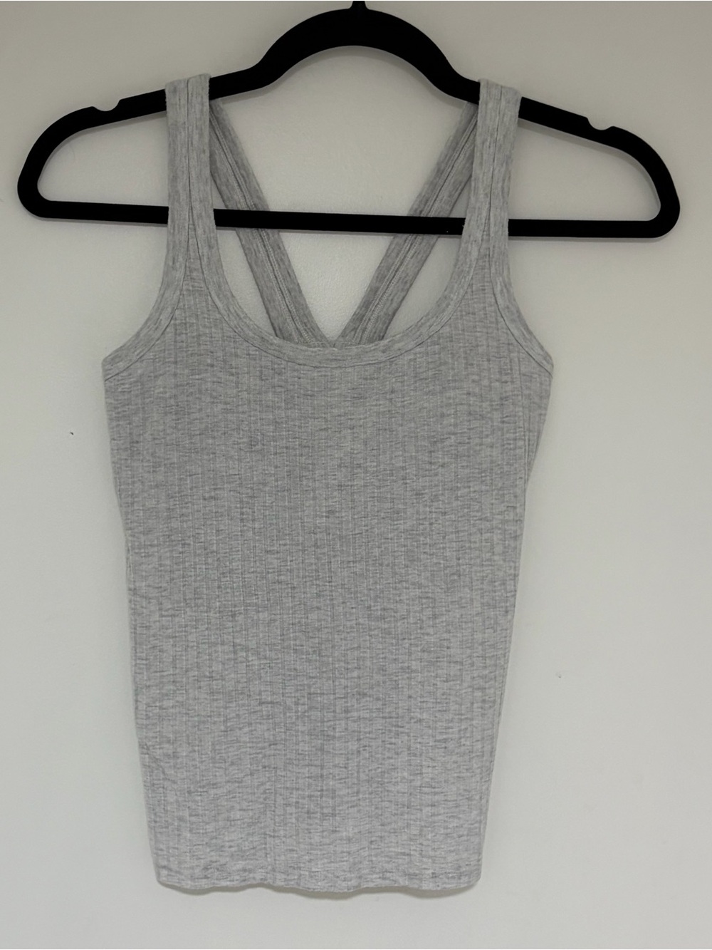 Vuori Women’s Plié Gray Tank Top Size XS - Picture 3 of 7